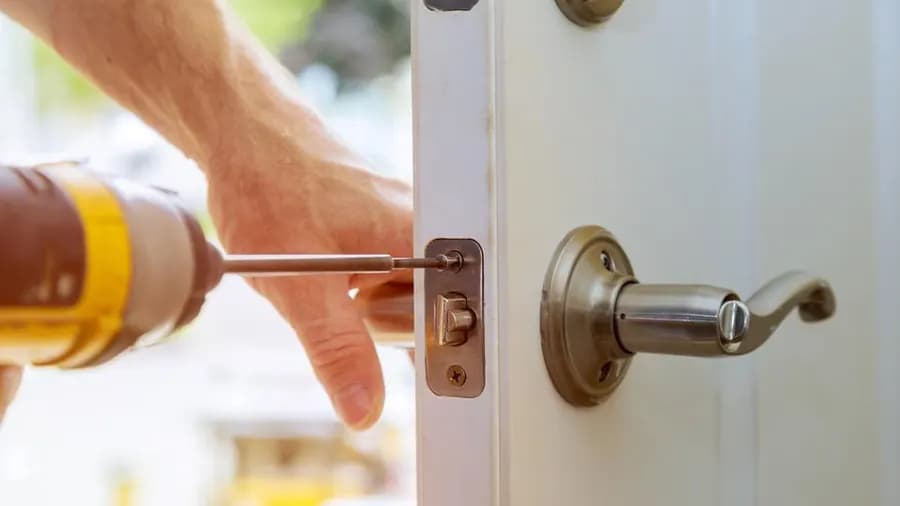 Schlüssel Gehäuse: Professionelle Schlosserlösungen Online