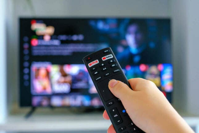 IPTV Kaufen vs. herkömmliches Kabel: Was ist besser?