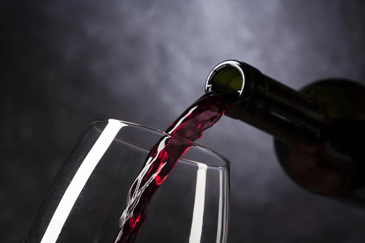 Weinversand und Experten-Tipps: So finden Sie den perfekten Wein
