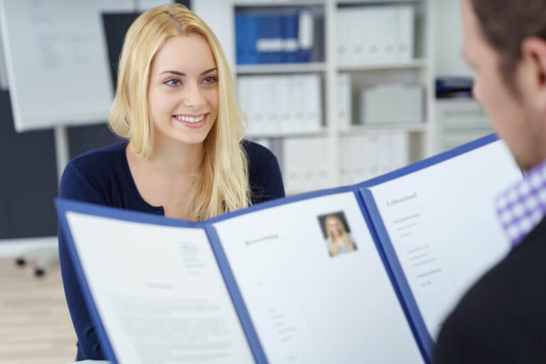 Anschreiben bewerbung schweiz: Wie Sie Ihre Bewerbungsunterlagen Organisieren