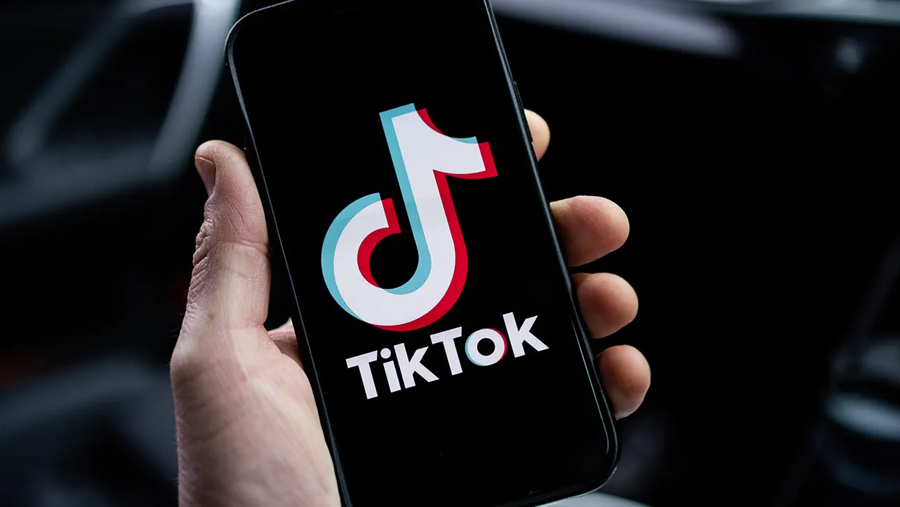 TikTok Erfolgsgeschichten: Wie Likes Kaufen den Unterschied macht