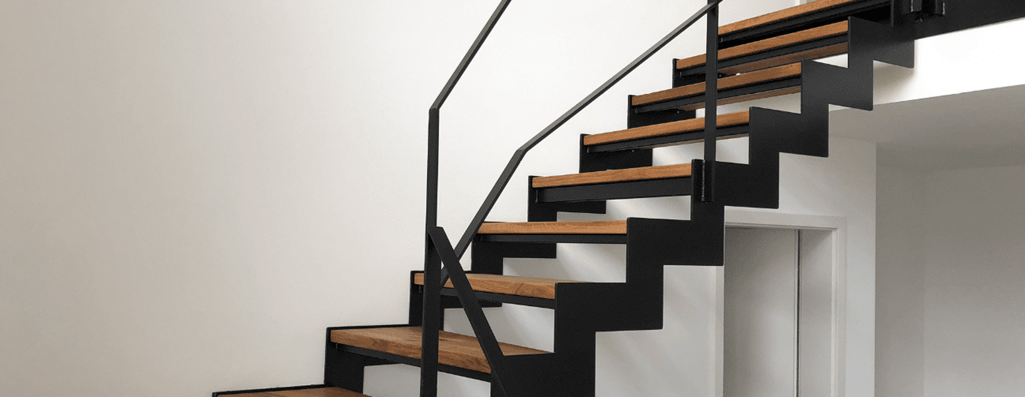 Verbessern Sie Ihr Wohndesign mit Stepsta: Individuell gestaltete Treppen