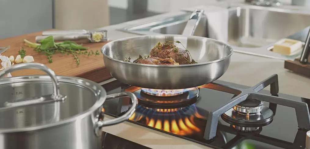 GreenKitchen Töpfe und Pfannen als zeitlose Geschenke für Frauen, die auf Beständigkeit und Stil setzen