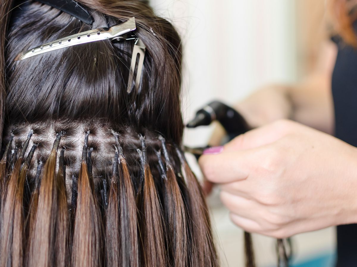 Microring Extensions: Schonende Haarverlängerung ohne Hitze