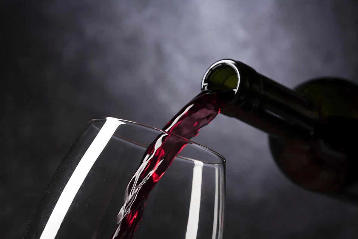 Weinversand und Experten-Tipps: So finden Sie den perfekten Wein